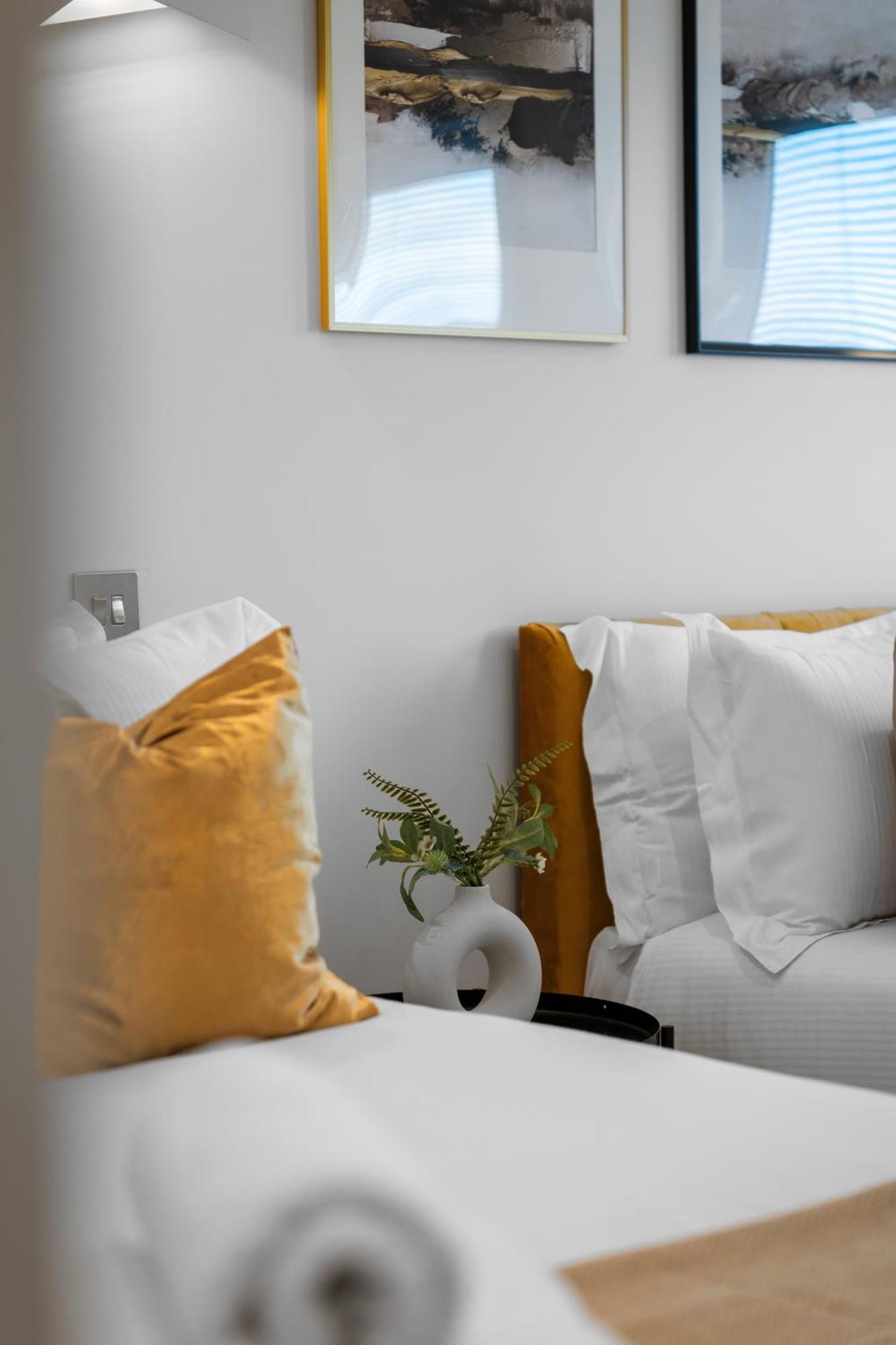 Modern & Stylish Apartments Didcot With Free Wifi Exteriör bild