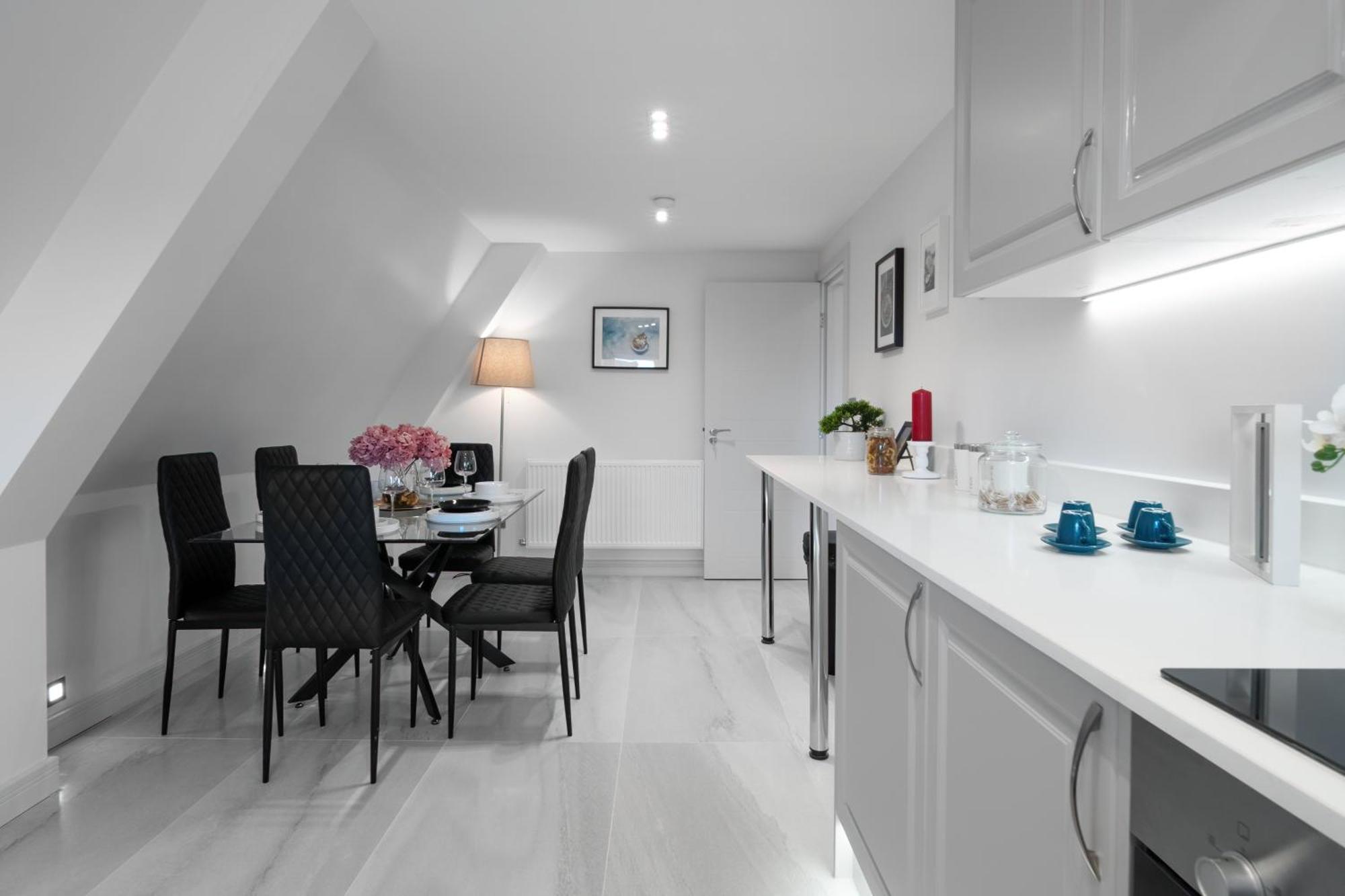 Modern & Stylish Apartments Didcot With Free Wifi Exteriör bild